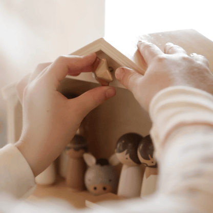 🙏Jesus's Fans Get 50% OFF- ✝️ The Rescuer – Nativity Advent Set（Free Shipping）