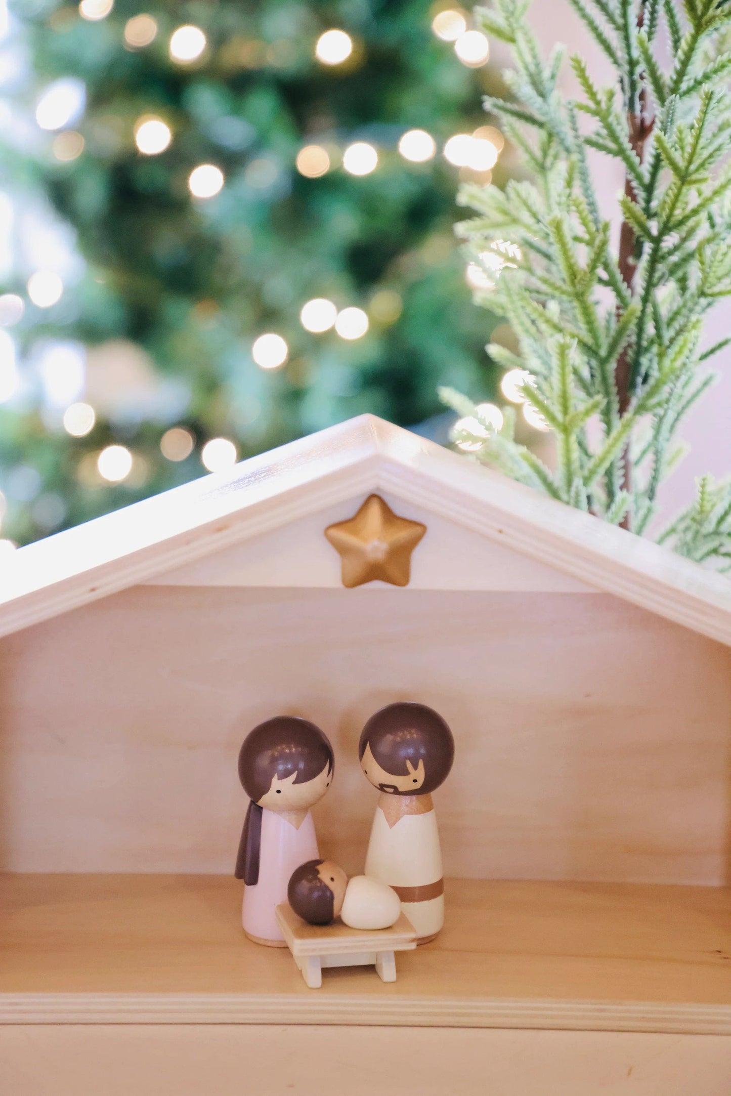 🙏Jesus's Fans Get 50% OFF- ✝️ The Rescuer – Nativity Advent Set（Free Shipping）